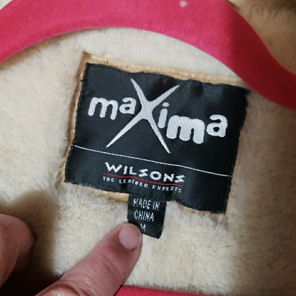 Wilsons Leather Maxima Coat size M Womans Fitted Soft Lining - Picture 4 of 7